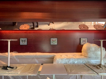 Banquette installation